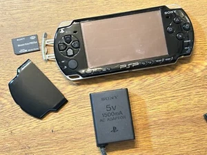 Sony PSP 1000 black Handheld System japan - Picture 1 of 7