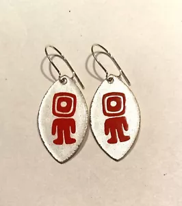 Alien Man, Pendientes Colgantes Esmalte Guilloche Pintados a Mano-Alambre de Esterlina-Hombre Rojo - Imagen 1 de 2