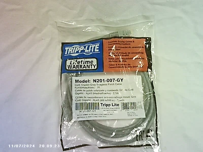 Tripp Lite Category 6 gigabit patch cable- 7 ft - Image 1 of 4