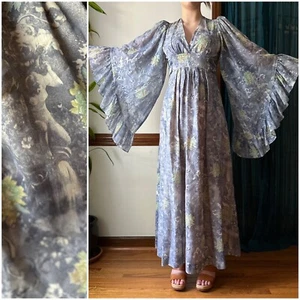 Vintage 70s Dress - Nude Lady Novelty Print Maxi - Angel Sleeve Cottagecore - Picture 1 of 10