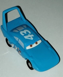 DISNEY PIXAR - CARS - AUTO AZZURRA 43 - MPG 2S-202 - 5CM - Picture 1 of 2
