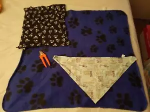 Puppy Dog Bandana for around the neck dog clothes pet size Medium/Large FREE SHP - Picture 1 of 1