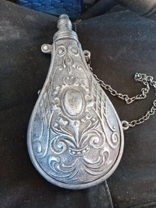 Antique Gun Powder Flask From The 18th-19th Century. - Picture 1 of 3