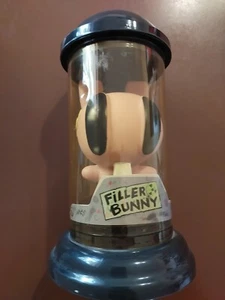 Filler Bunny Pink Rabbit Vinyl Figure 2001 6" JHONEN VASQUEZ Atomic Monkey Toys - Picture 1 of 4