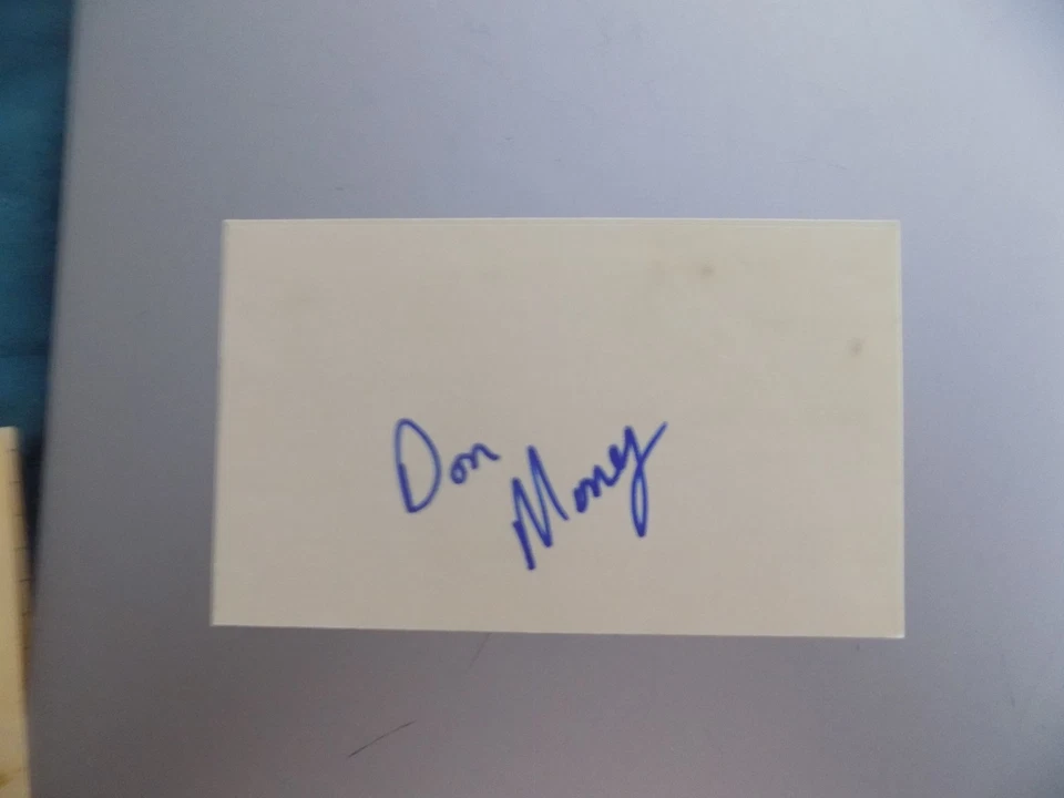 Tarjeta indexada firmada a mano por Don Money Foto 1 de 1