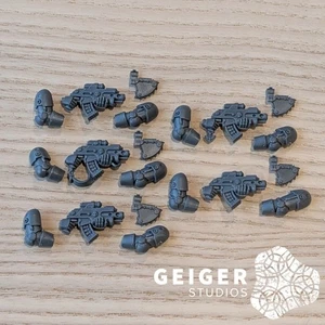 Warhammer 30K Space Marine Bits | Legionnaire Mark II Crusade | Bolter Arms 5x - Foto 1 di 1