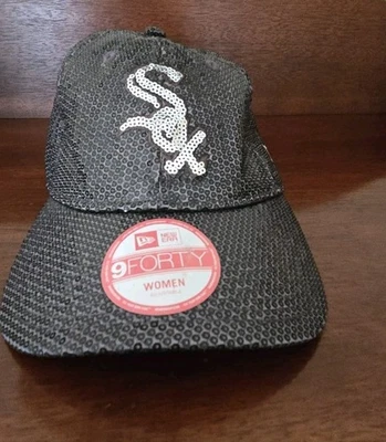 NUEVA ERA Victoria's Secret ROSA Medias Blancas Negro Lentejuelas Bling Sombrero Ajustable-NUEVO CON ETIQUETAS Foto 1 de 4