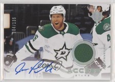 2020 Upper Deck Ultimate Collection Access Jersey /135 Joe Pavelski #UAA-JP Auto