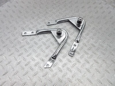 2003 Harley Road King Police FLHPI porta-malas lateral esquerdo direito suporte de liberação rápida - Imagem 1 de 4