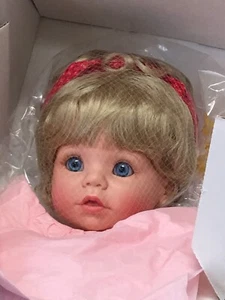 NIB COA Susan Wakeen Mommy’s Little Helper 19” Doll Numbered 45/750 - Picture 1 of 11