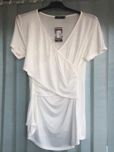 BNWT LADIES BOOHOO WHITE/CREAM SIZE 12 MATERNITY/NURSING WRAP T SHIRT/TOP - Picture 1 of 3