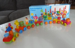 KIDOH Geburtstags Zug aus Holz Safari Tiere mit Lokomotive, Waggons & Zahlen - Bild 1 von 5