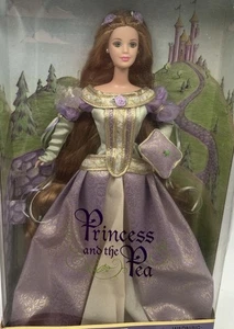 2000 Barbie as The Princess and the Pea NRFB Mattel #28800 - Bild 1 von 11