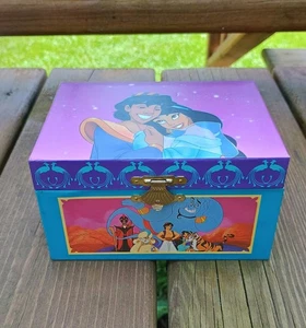 Vintage Disney Aladdin & Jasmine Jewelry Music Box A Whole New World - Picture 1 of 9