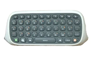 Offizielles Original-Zubehör-Hersteller Microsoft Xbox 360 ChatPad Chat Pad Tastaturaufsatz weiß - Bild 1 von 3