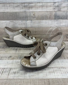 Sandalias de tacón de cuña Fly London Yuta con cordones punta de peep EE. UU. 10/41 - Imagen 1 de 8