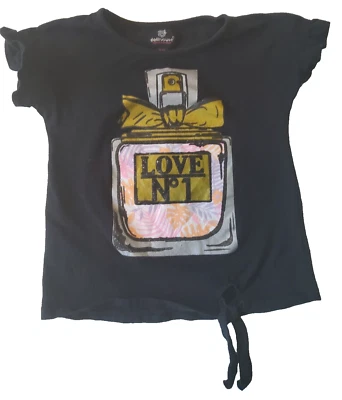 Camiseta Negra Casa de Muñecas Niñas Perfume Poción Botella Amor No. Corbata talla 1 5/6 Foto 1 de 3