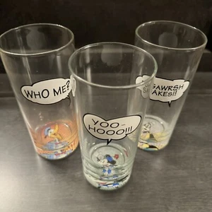 Disney Comic Cups 6.25" 3 Glass Lot Minnie mouse, Donald Duck and Goofy - Picture 1 of 5