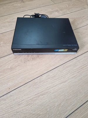 Samsung SMT-S7800 Freesat+ Twin HD Tuner 500GB HDD *OHNE FERNBEDIENUNG* - Bild 1 von 4