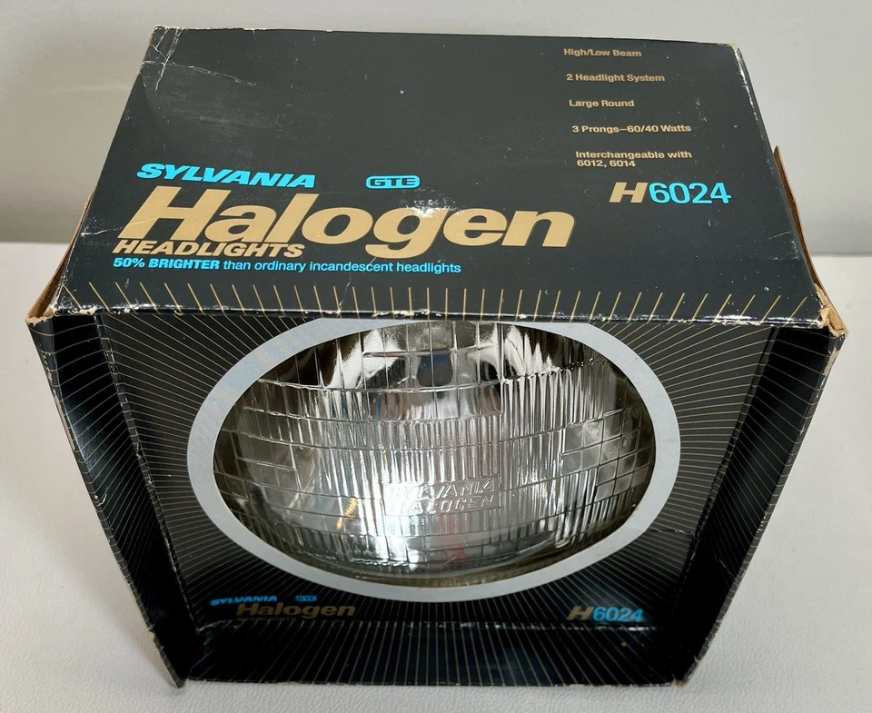 Farol de halogênio Sylvania H6024 ajuste direto fabricante de equipamento original feixe alto baixo 3 pinos - Imagem 1 de 4