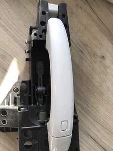 2013 AUDI A5 B8 S-LINE LEFT SIDE FRONT DOOR HANDLE KEYLESS 8T0837885B - Picture 1 of 6