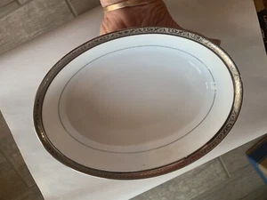 Tazón de verduras abierto ovalado Noritake REGENT PLATINUM 9,75 - Imagen 1 de 4