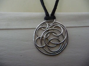 LIA SOPHIA PENDANT SILVER TONE MCM TWISTED WIRE ON BLACK CORD NECKLACE #4/8 K - Picture 1 of 5