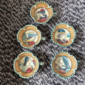 5x Vintage Giacomini Cecconi Italian Majolica Tea Cups Medieval - Picture 1 of 5