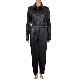 Schwarzer Jumpsuit aus veganem Kunstleder schwarz Größe M - Bild 1 von 8
