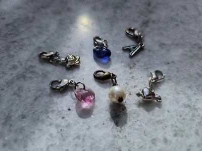 Vintage knitting markers  - Image 1 of 4