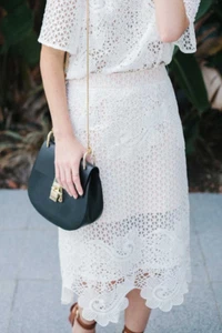 Elliatt Musing Lace Cut Out Midi Skirt - Bild 1 von 9