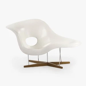 La Chaise Lounge Chair by Charles and Ray Eames for Vitra C. 2005 Herman Miller - Picture 1 of 9
