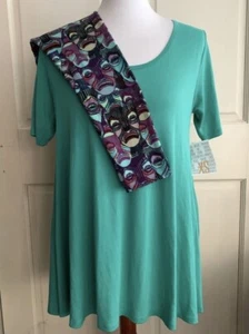 Lularoe Outfit Perfect T XS Solid Teal Green & OS Leggings Disney Snow White - Picture 1 of 3