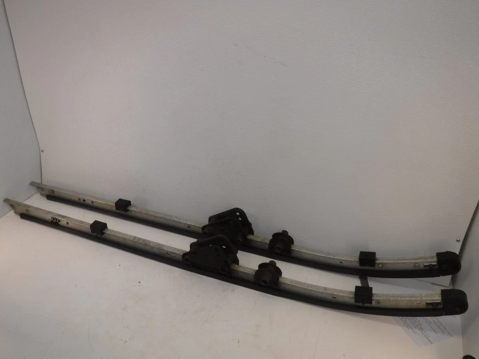 Arctic Cat Powder Special 600 1998 suspensión de cuadro deslizante izquierdo derecho Foto 1 de 4