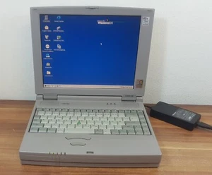 Windows 98 Retro Vintage Toshiba Satellite 320CDT LPT USB CD Floppy MMX 233MHz - Bild 1 von 9
