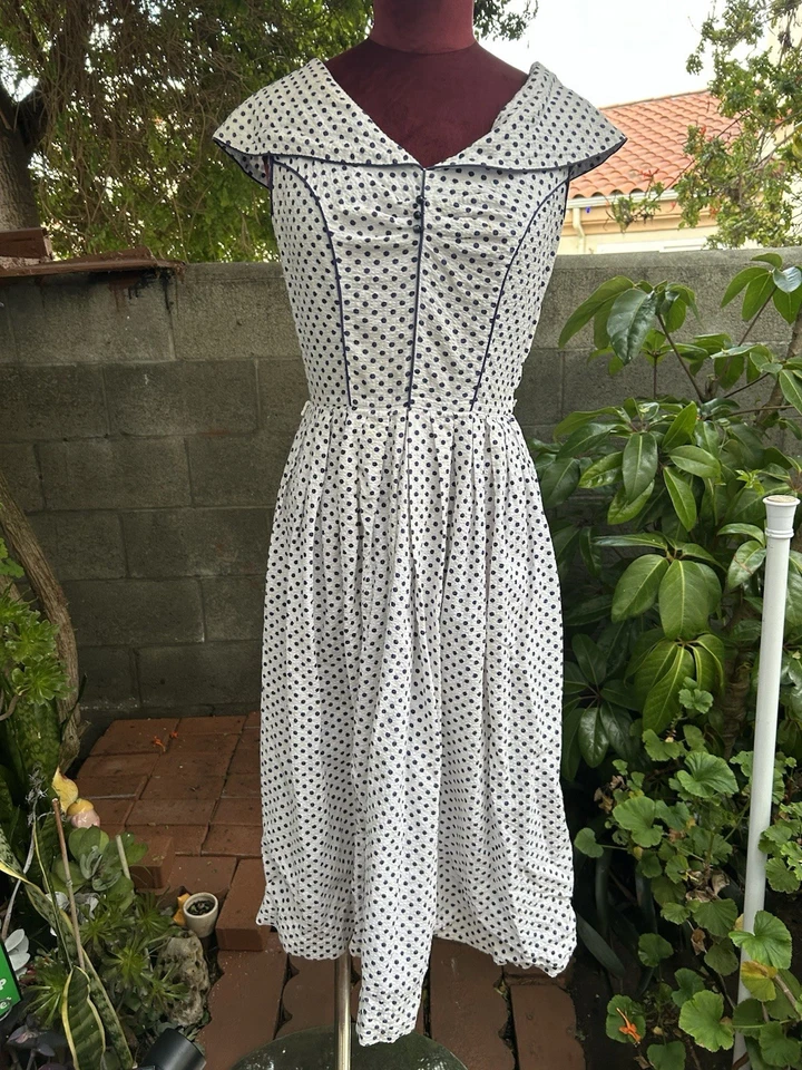 Vestido de Verano Koret of CA Vintage Algodón Seersucker Blanco Azul Polkadot Años 50 XS Foto 1 de 4