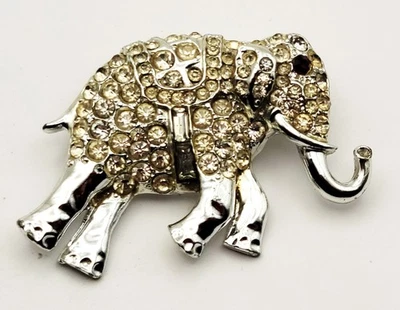 Vintage 50s Color Argento Trasparente Strass Elefante Forma Spilla - Immagine 1 di 2
