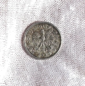 2013 Poland 10 Groszy; Circulated; - Picture 1 of 2