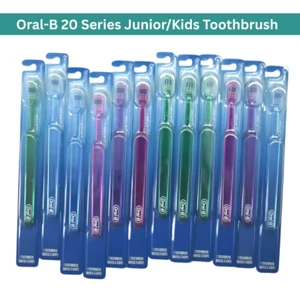 12er Pack Oral-B Indikator 20er Serie Junior Kinderzahnbürsten, extra weich - Bild 1 von 2