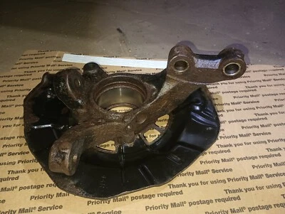 Front Right Steering Knuckle No Bearing / Bare 2004-2018 Toyota Avalon Camry OEM - Image 1 of 4