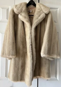 Vintage Tocci Coat Tissavel France Faux Fur Size 10 - Picture 1 of 7