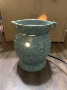 Scentsy Riviera Full Size Turquoise Color Warmer Wax Melts Wax Bricks Etc. - Picture 1 of 5