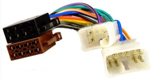 CAble adaptateur ISO autoradio  Hi-Lux 1989- Highlander 2001- Kluger 2001- - Photo 1/1