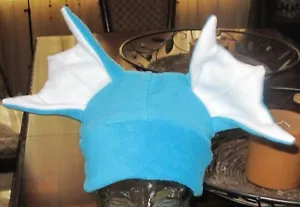 Cappello cosplay Pokemon blu Gyarados pile orecchio berretto in 7 taglie - Foto 1 di 1