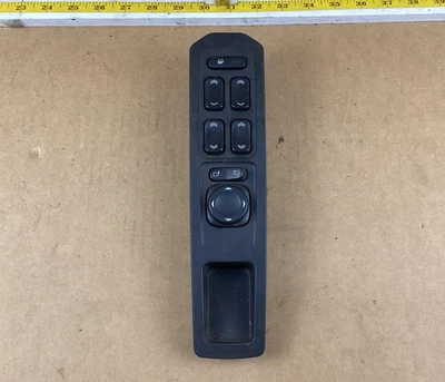 Interruptor principal de ventana eléctrica de la puerta delantera izquierda del lado del conductor Cadillac CTS 2003-2007 Foto 1 de 4