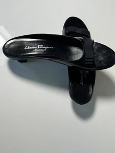 salvatore ferragamo women shoes 9.5 Black Sand Sandals - Picture 1 of 24