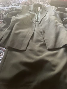 Marks and Spencer For St Michael Women's Suit Size 14 New - Picture 1 of 13
