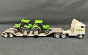 Ertl Deutz-Allis Delivery Semi-Truck with Two Deutz Allis Tractors 1/64 Scale - Picture 1 of 13