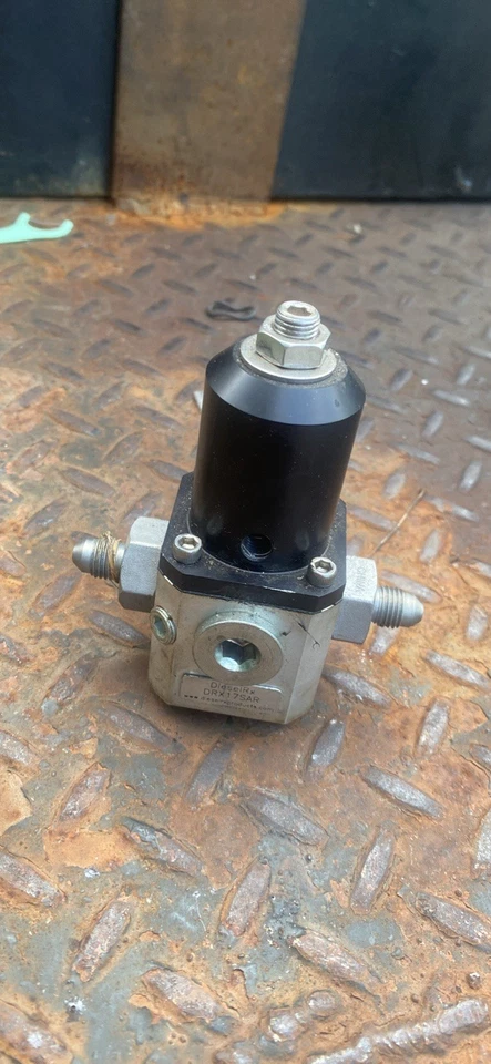 柴油燃油压力调节器 — 第 1/3 张图片