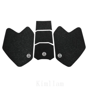 Traction Side Pad Gas Knee Grip Protector Sticker for BMW R1200GS R1250GS ADV - Picture 1 of 9